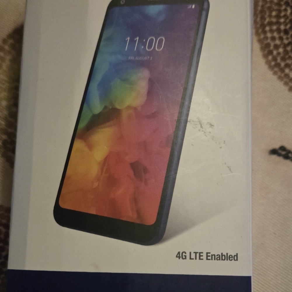 LG Q7 cell phone